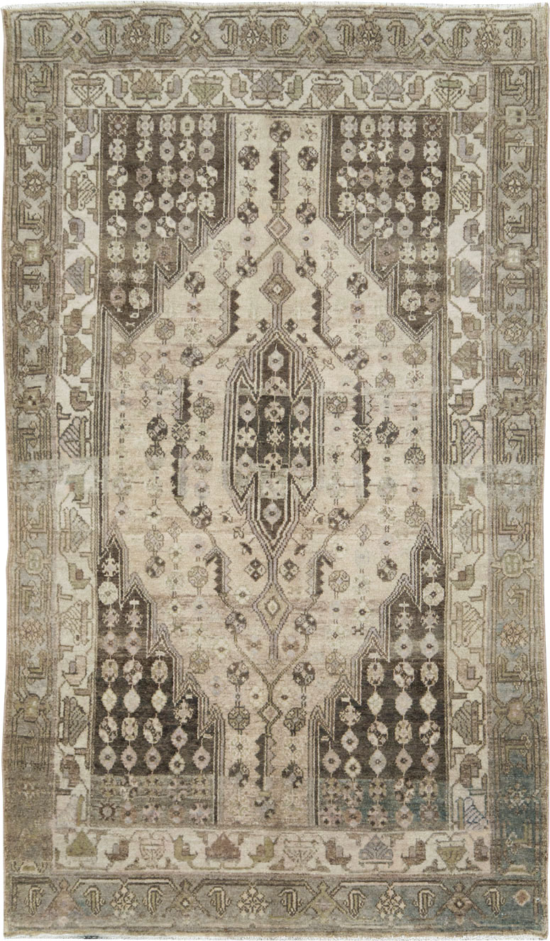 Vintage Persian Malayer Accent Rug, No.28628 - Galerie Shabab