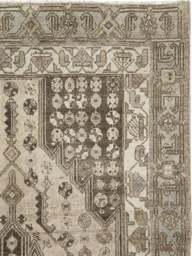 Vintage Persian Malayer Accent Rug, No.28628 - Galerie Shabab