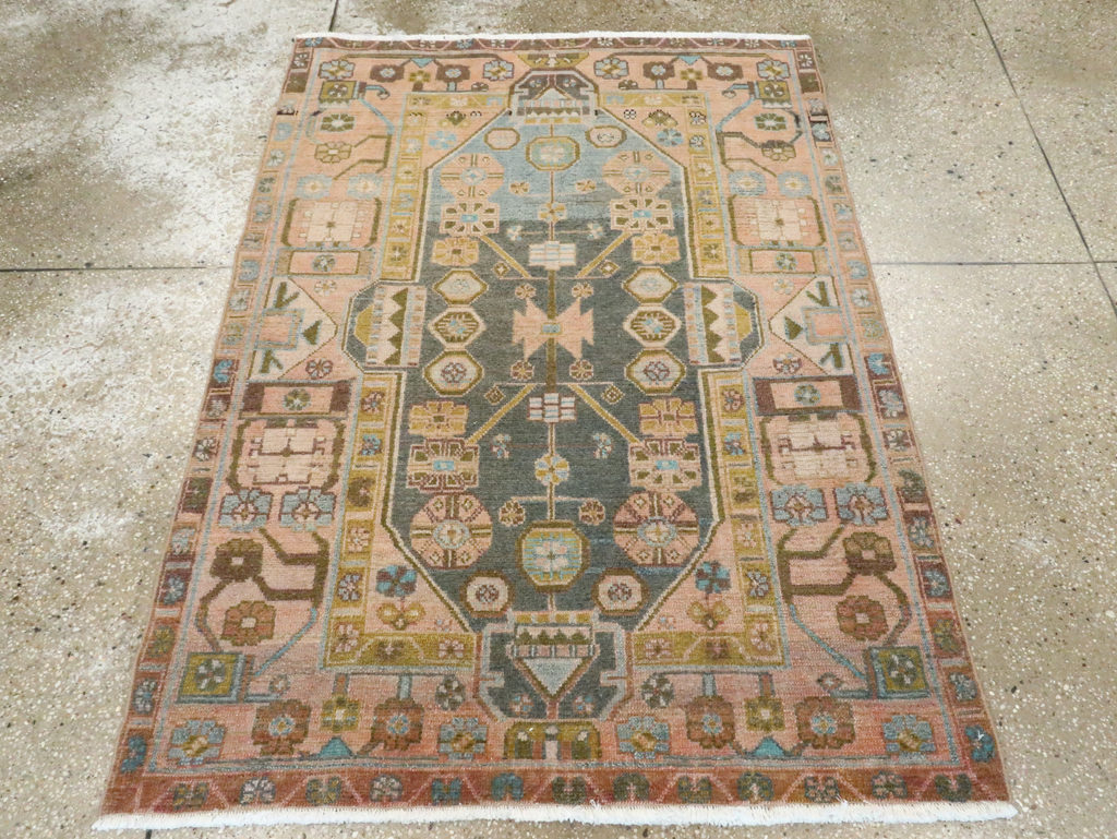 Vintage Persian Malayer Throw Rug, No.28640 - Galerie Shabab