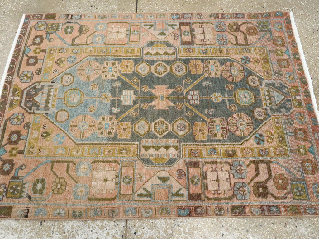 Vintage Persian Malayer Throw Rug, No.28640 - Galerie Shabab