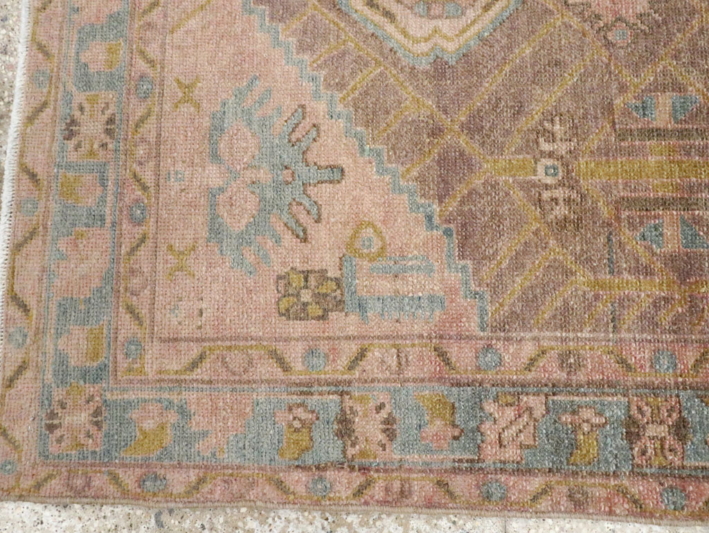 Vintage Persian Malayer Throw Rug, No.28643 - Galerie Shabab