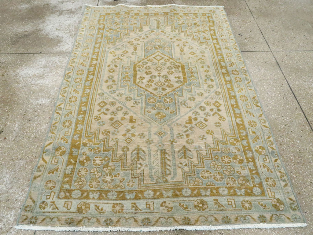Vintage Persian Malayer Accent Rug, No.28645 - Galerie Shabab