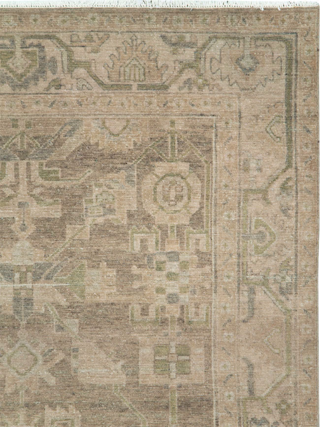 Vintage Persian Malayer Accent Rug, No.28657 - Galerie Shabab