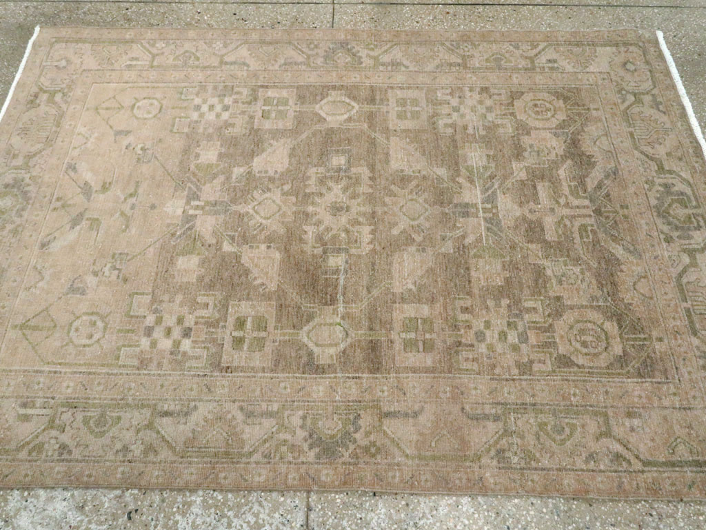 Vintage Persian Malayer Accent Rug, No.28657 - Galerie Shabab