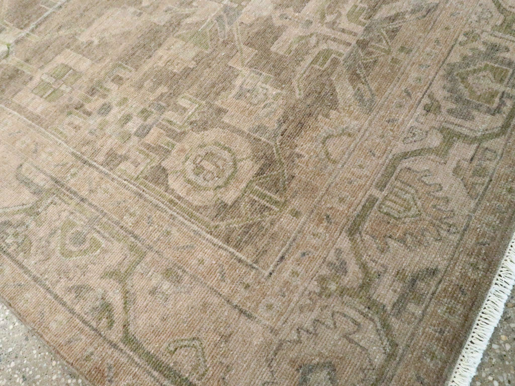 Vintage Persian Malayer Accent Rug, No.28657 - Galerie Shabab