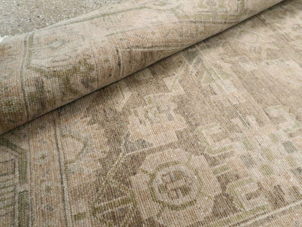 Vintage Persian Malayer Accent Rug, No.28657 - Galerie Shabab