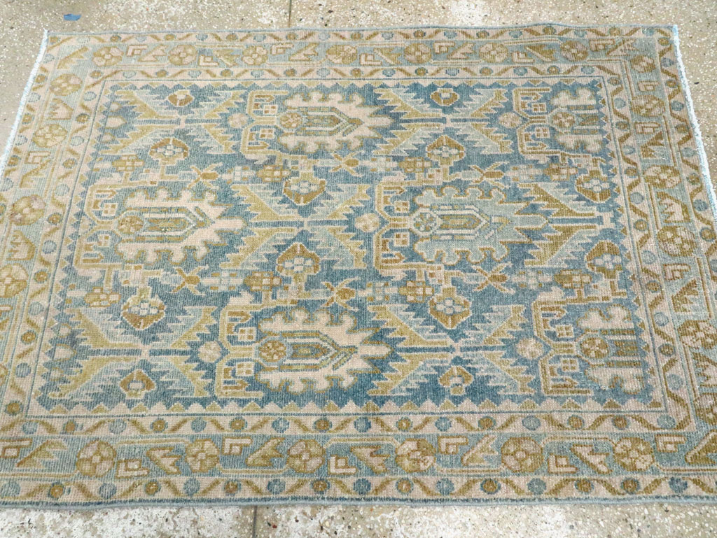 Vintage Persian Malayer Throw Rug, No.28662 - Galerie Shabab