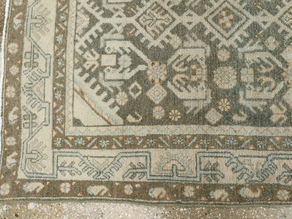 Vintage Persian Malayer Runner, No.28672 - Galerie Shabab