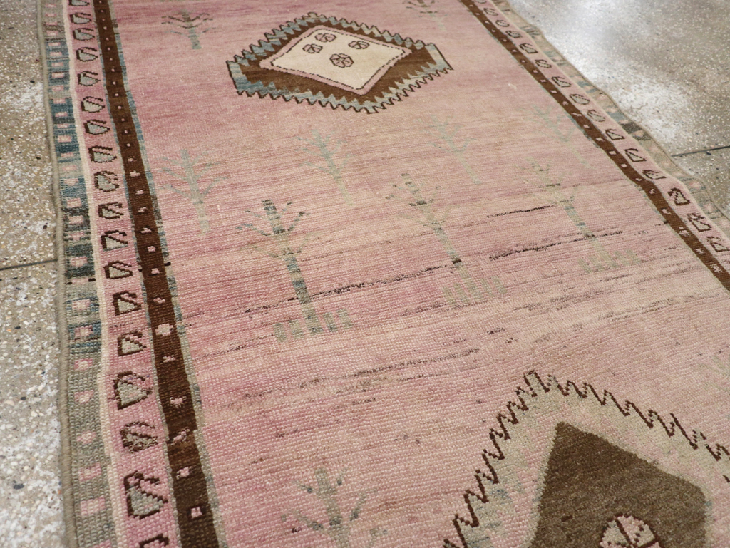 Vintage Persian Malayer Runner, No.28685 - Galerie Shabab