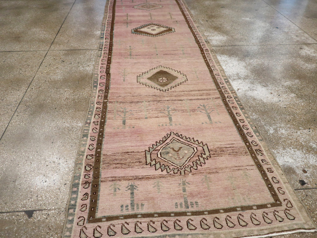 Vintage Persian Malayer Runner, No.28685 - Galerie Shabab