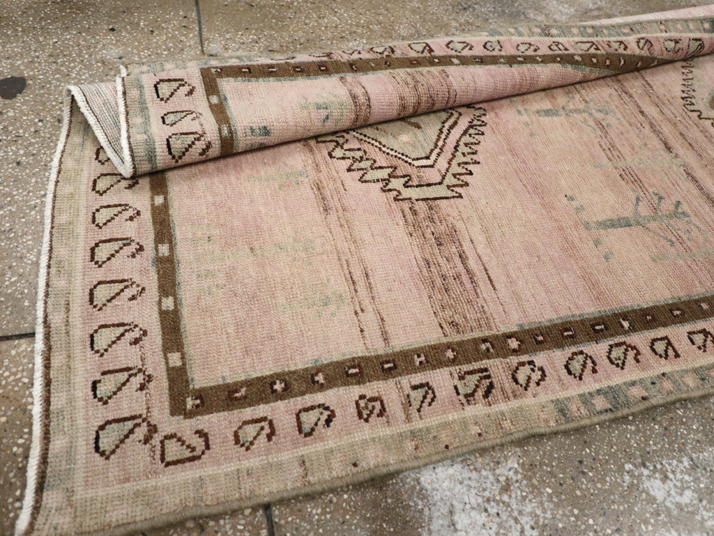 Vintage Persian Malayer Runner, No.28685 - Galerie Shabab