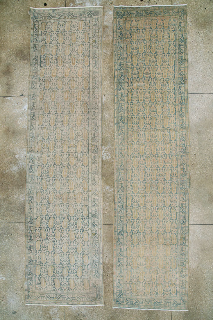 Antique Persian Malayer Runner (Pair: 1 of 2), No.28688 - Galerie Shabab