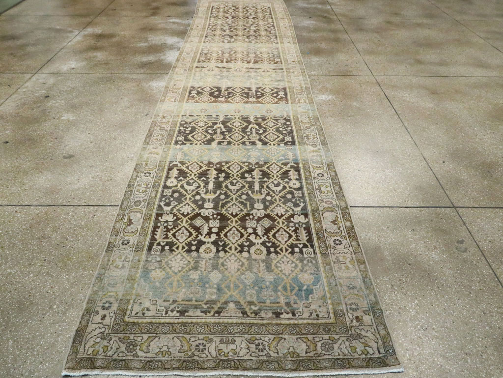 Vintage Persian Malayer Runner, No.28693 - Galerie Shabab