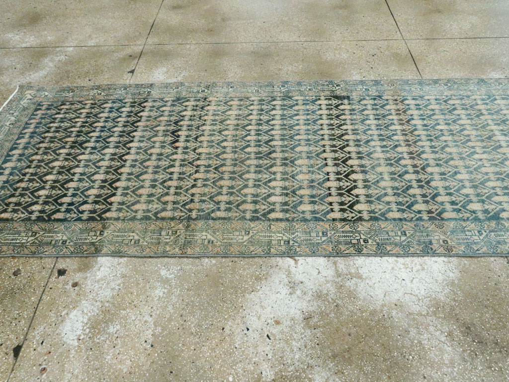 Vintage Persian Malayer Runner, No.28696 - Galerie Shabab