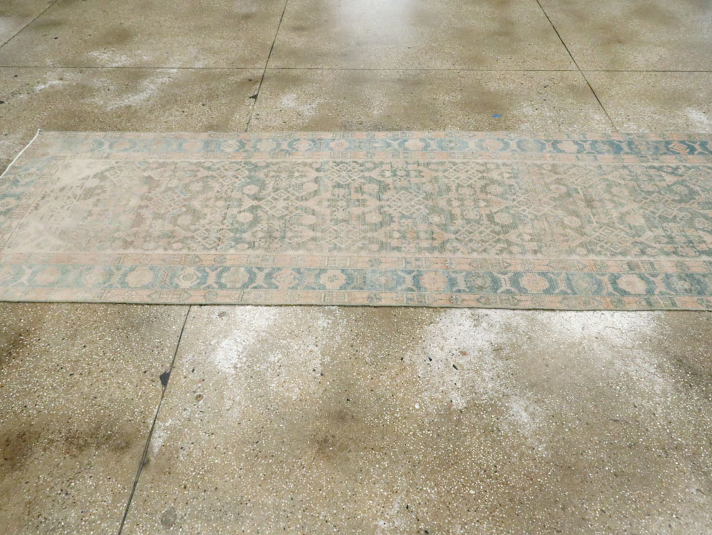 Vintage Persian Malayer Runner, No.28697 - Galerie Shabab