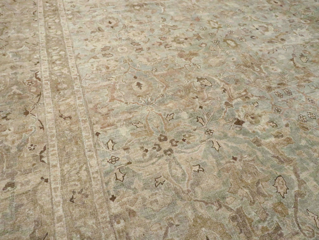 Antique Persian Tabriz Oversize Carpet, No.28702 - Galerie Shabab