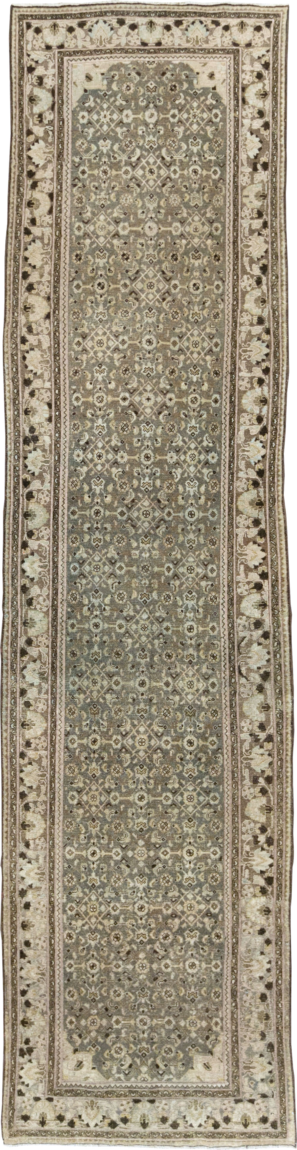Vintage Persian Malayer Wide Gallery Runner, No.28705 - Galerie Shabab