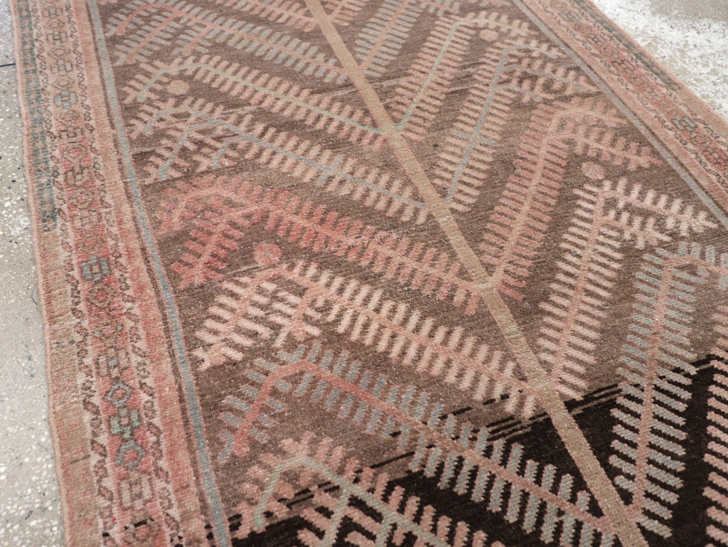 Vintage Persian Malayer Runner, No.28708 - Galerie Shabab
