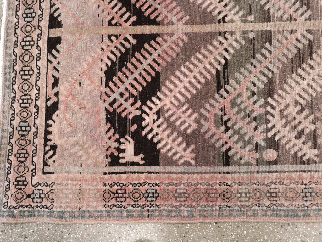 Vintage Persian Malayer Runner, No.28708 - Galerie Shabab