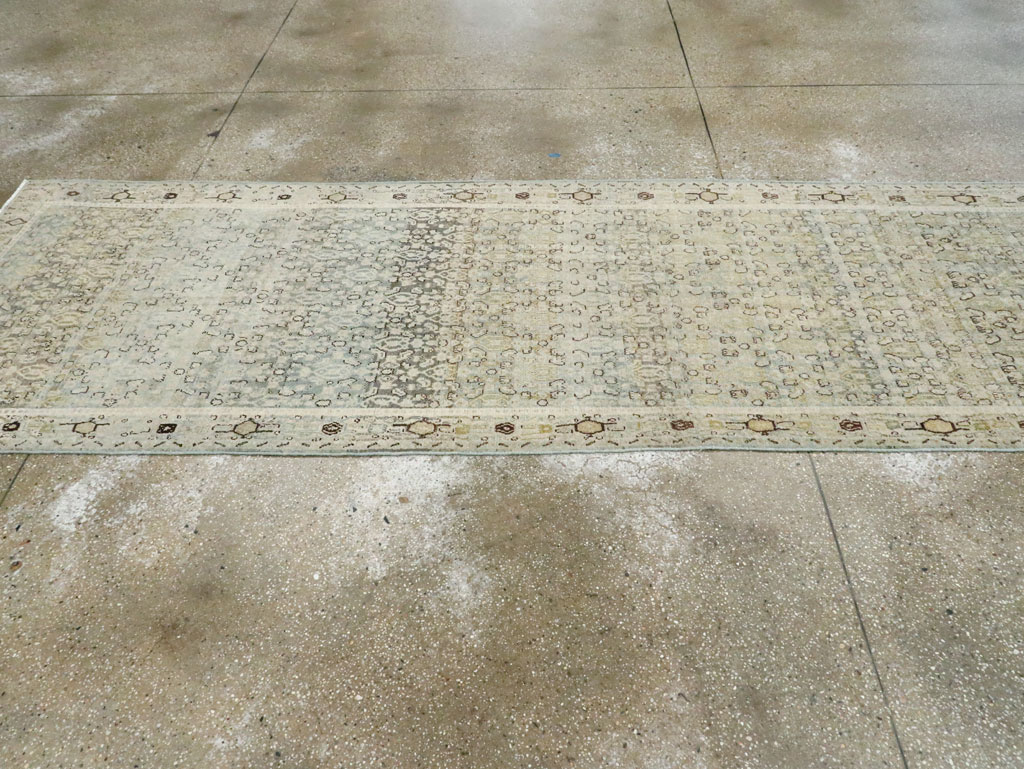 Vintage Persian Senneh Malayer Runner, No.28714 - Galerie Shabab