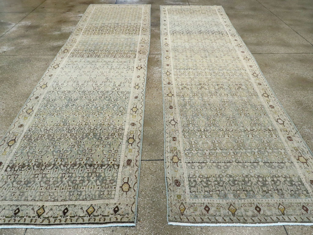 Vintage Persian Senneh Malayer Runner, No.28714 - Galerie Shabab