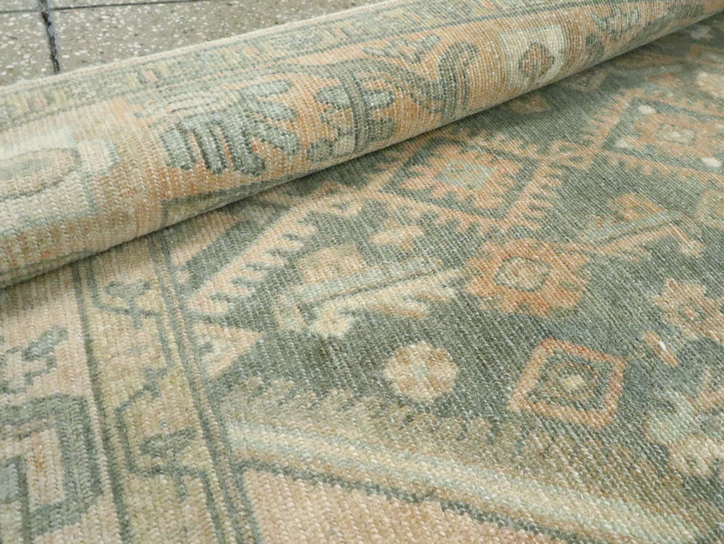 Vintage Persian Malayer Long Runner, No.28716 - Galerie Shabab