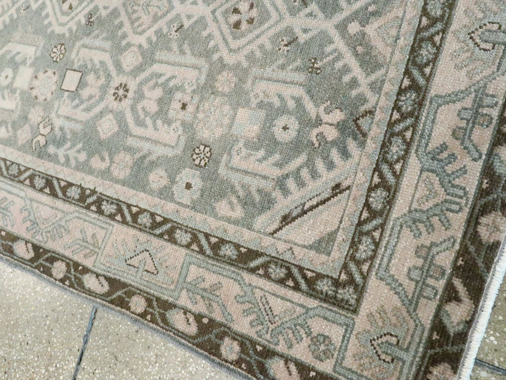 Vintage Persian Malayer Runner, No.28727 - Galerie Shabab