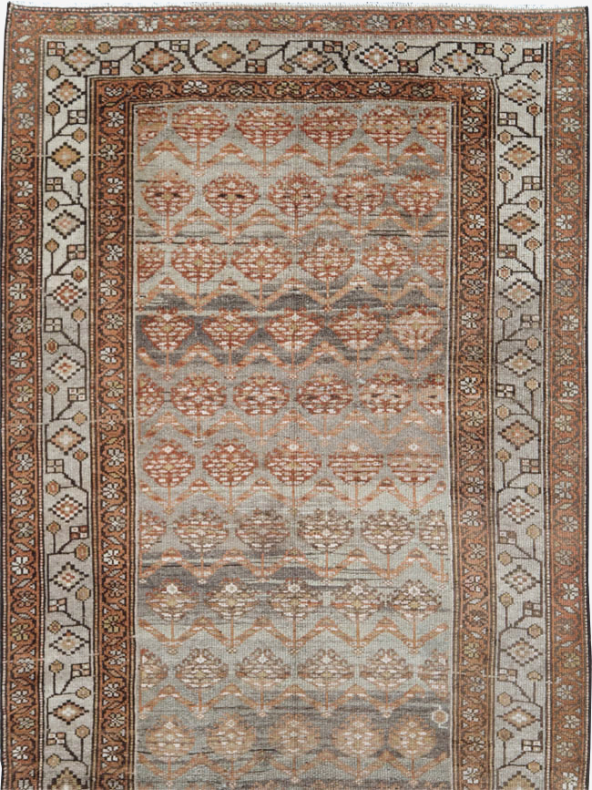 Antique Persian Malayer Long Gallery Carpet, No.28734 - Galerie Shabab
