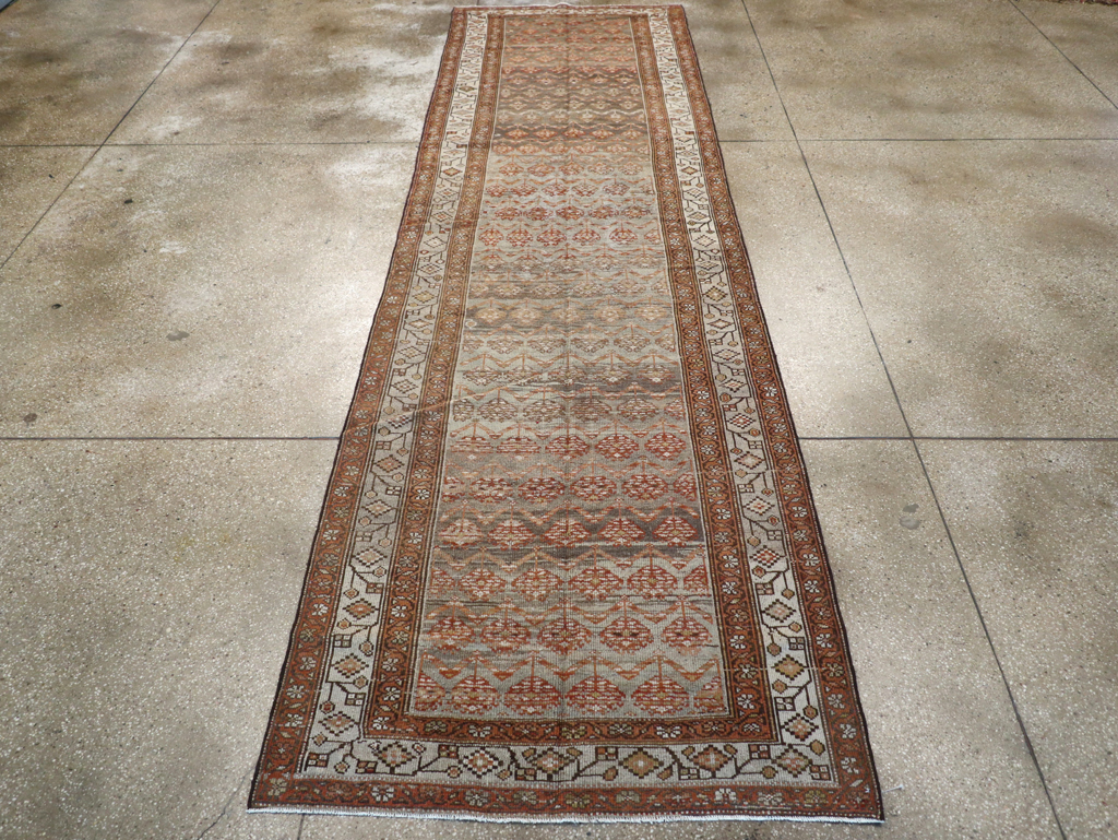 Antique Persian Malayer Long Gallery Carpet, No.28734 - Galerie Shabab
