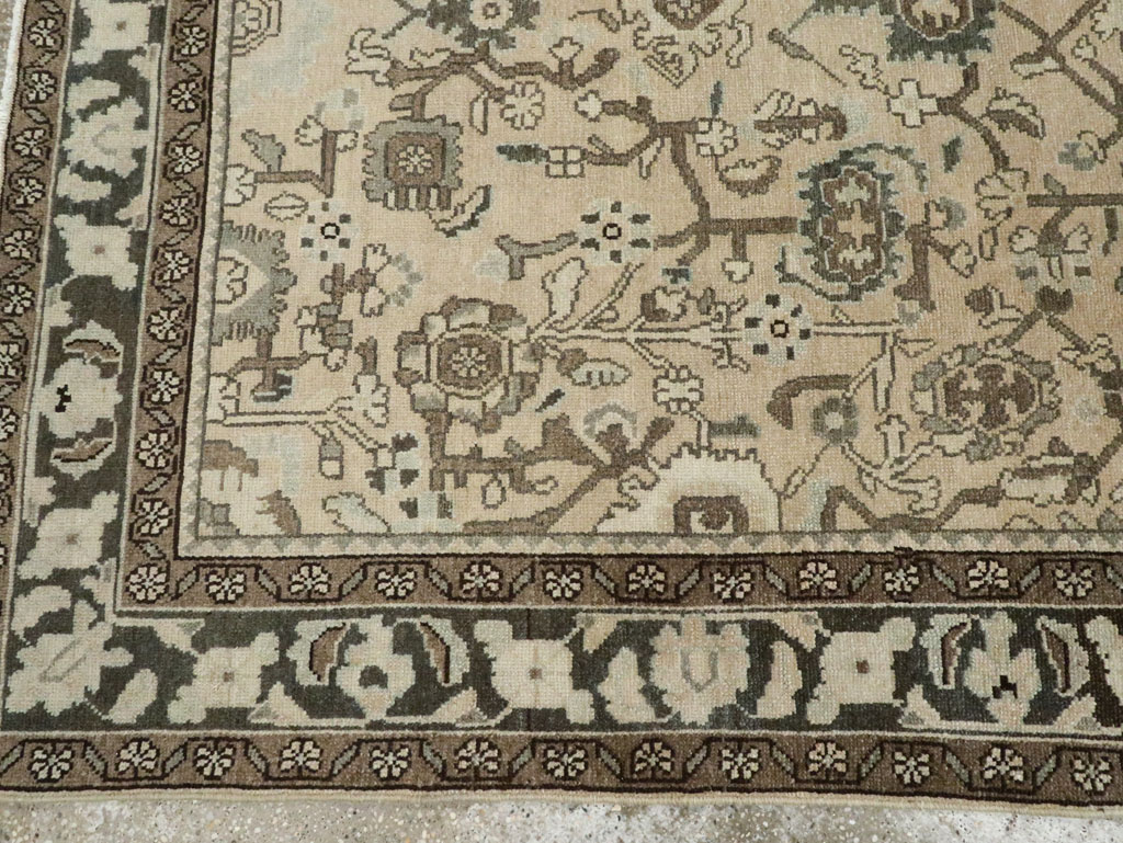 Vintage Persian Malayer Gallery Carpet, No.28740 - Galerie Shabab