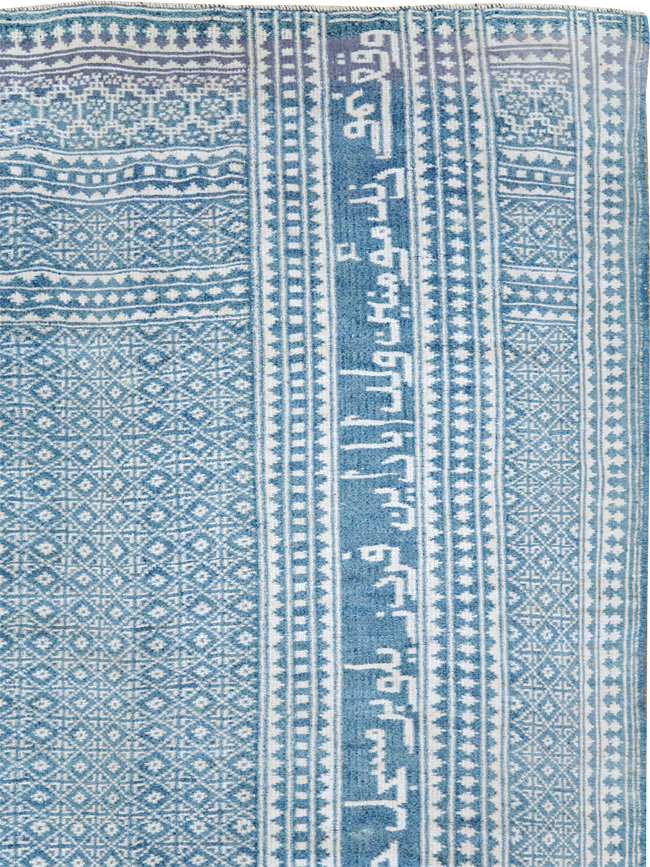 Vintage Persian Flatweave Room Size Carpet, No.28744 - Galerie Shabab