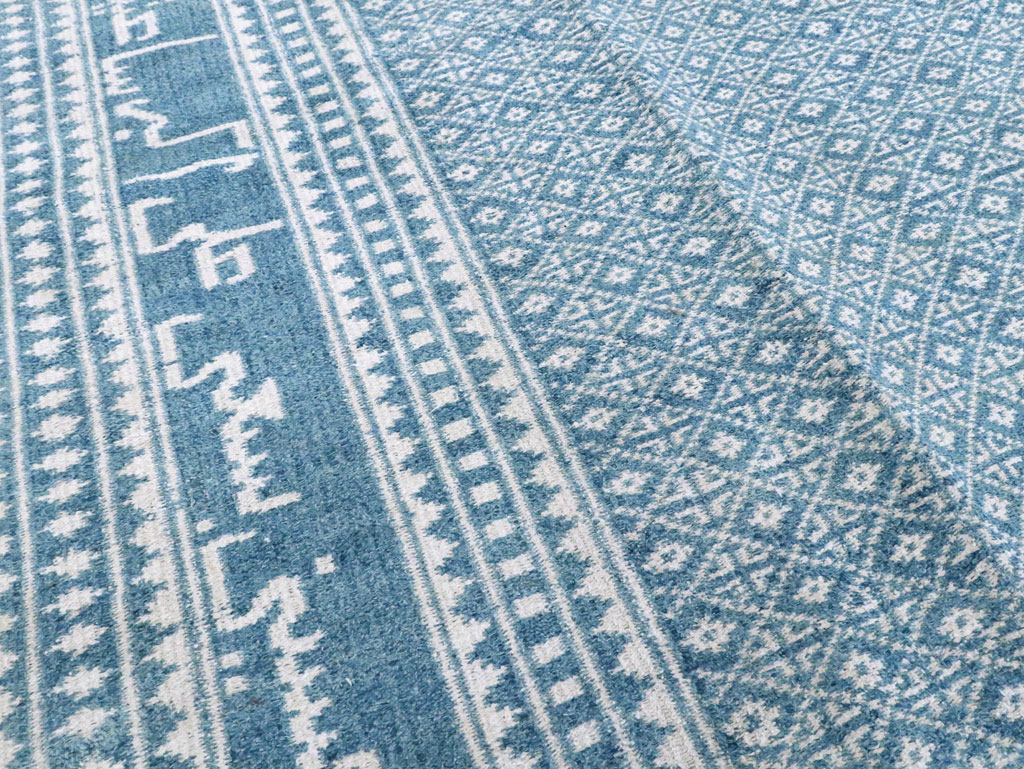 Vintage Persian Flatweave Room Size Carpet, No.28744 - Galerie Shabab