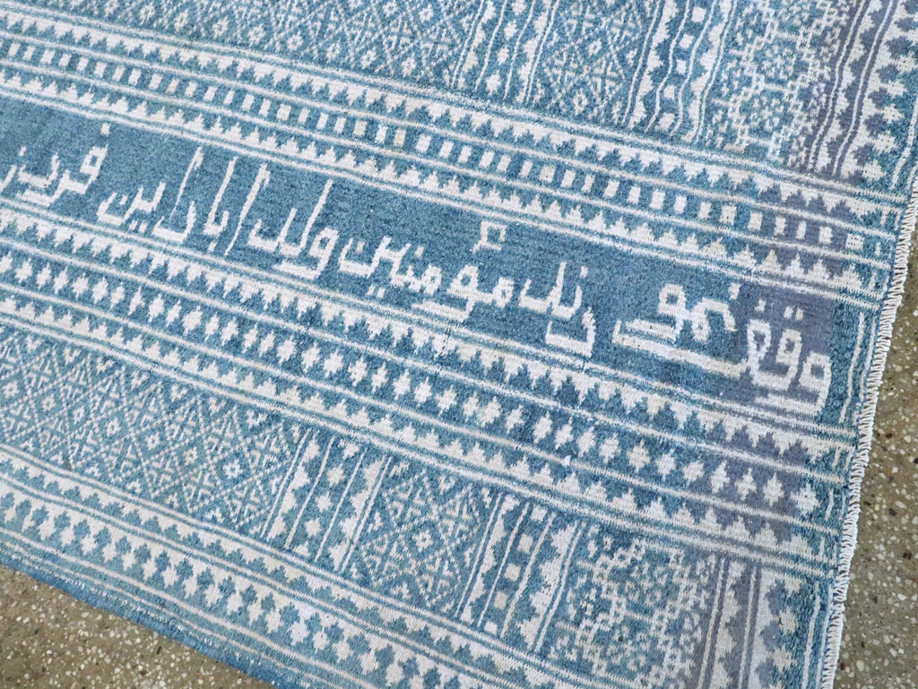 Vintage Persian Flatweave Room Size Carpet, No.28744 - Galerie Shabab