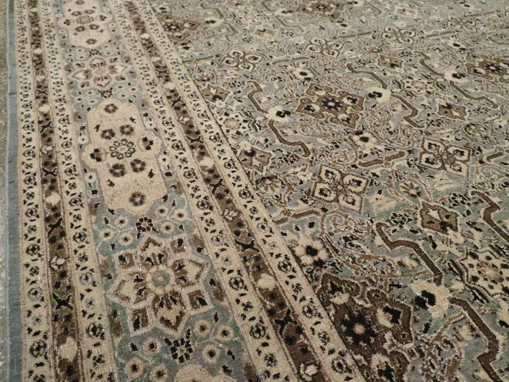 Antique Persian Mashad Room Size Carpet, No.28748 - Galerie Shabab