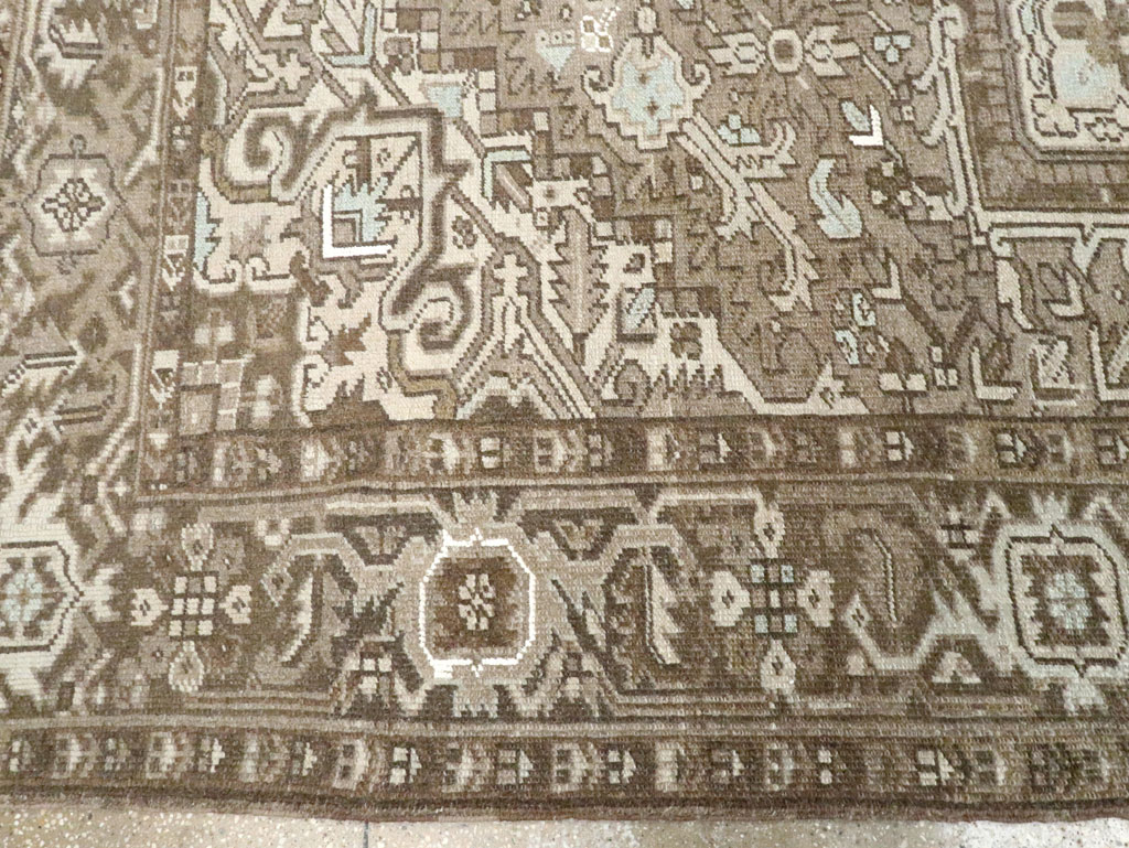 Vintage Persian Heriz Carpet, No.28750 - Galerie Shabab