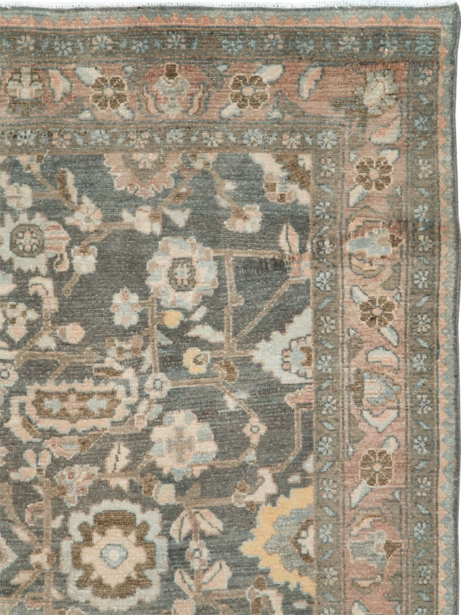 Vintage Persian Malayer Accent Rug, No.28758 - Galerie Shabab