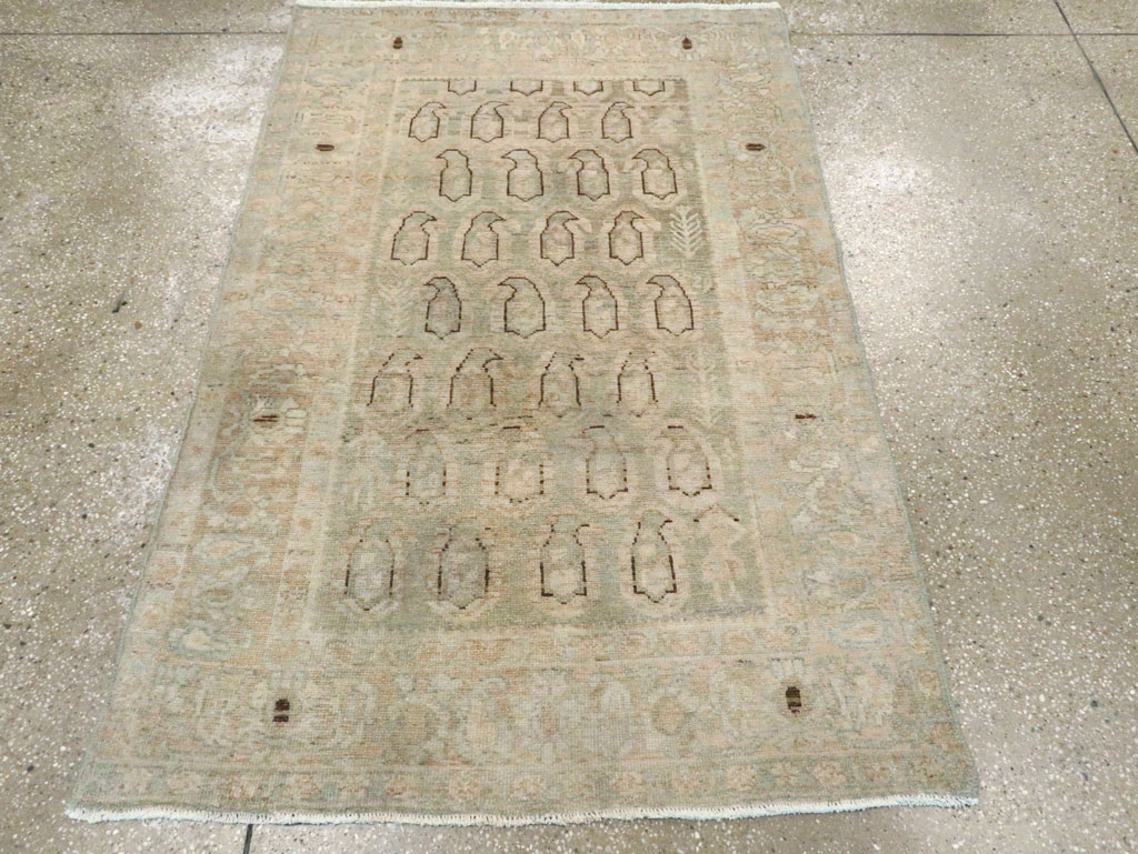 Vintage Persian Malayer Throw Rug, No.28765 - Galerie Shabab