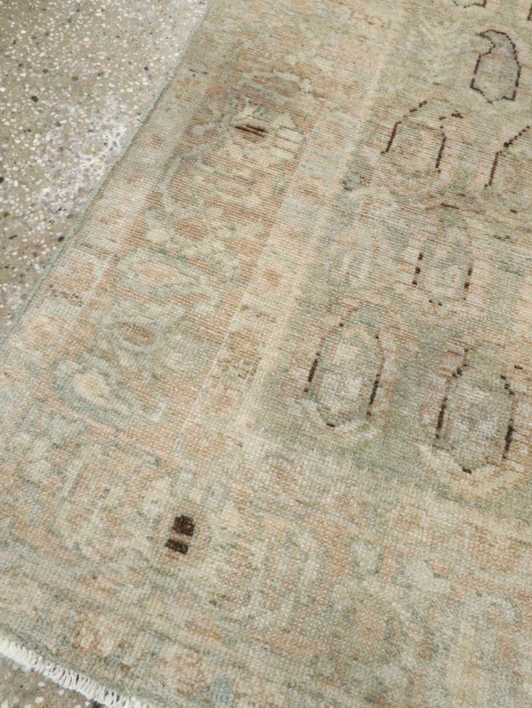 Vintage Persian Malayer Throw Rug, No.28765 - Galerie Shabab