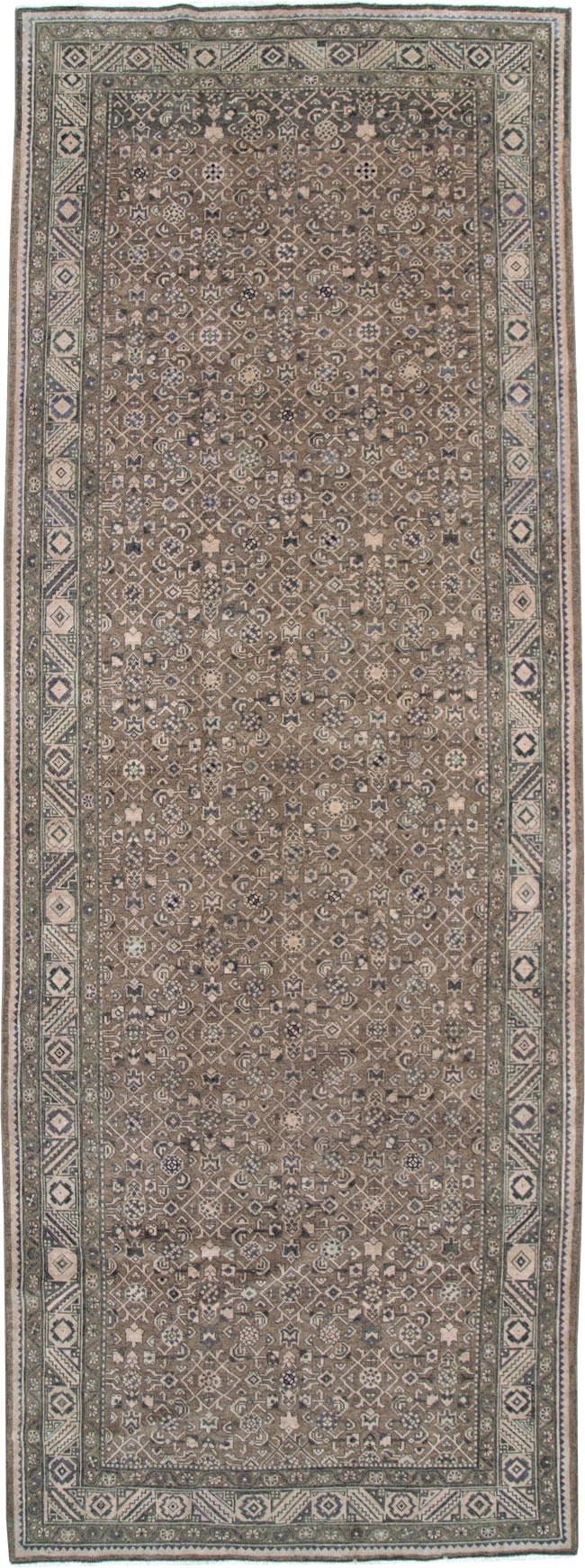 Vintage Persian Malayer Wide Gallery Runner, No.28767 - Galerie Shabab