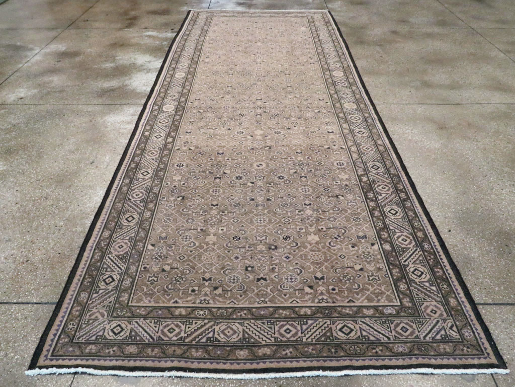 Vintage Persian Malayer Wide Gallery Runner, No.28770 - Galerie Shabab