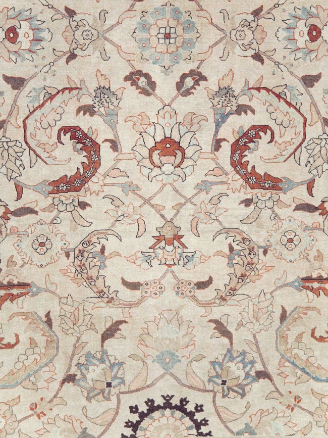 Antique Persian Tabriz Room Size Carpet, No.28783 - Galerie Shabab