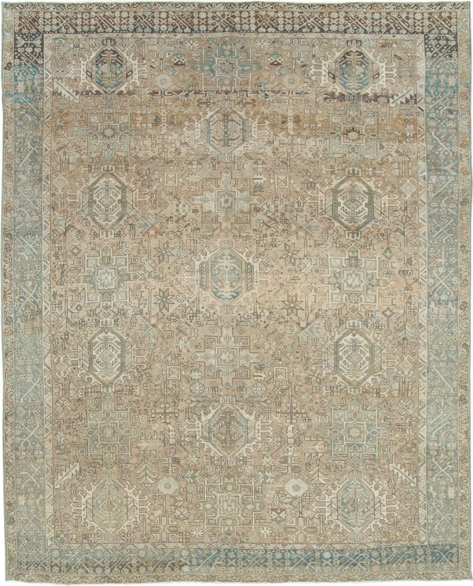 Vintage Persian Karajeh Room Size Carpet, No.28797 - Galerie Shabab
