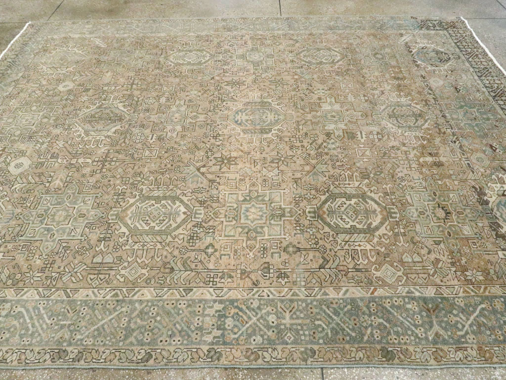Vintage Persian Karajeh Room Size Carpet, No.28797 - Galerie Shabab