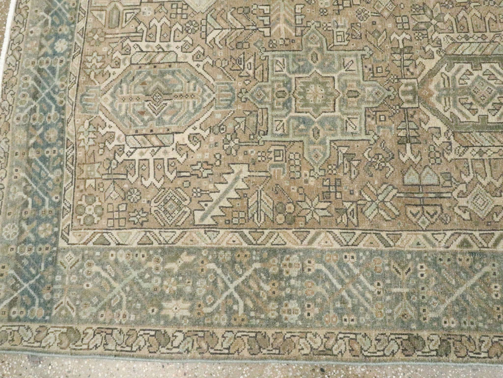 Vintage Persian Karajeh Room Size Carpet, No.28797 - Galerie Shabab