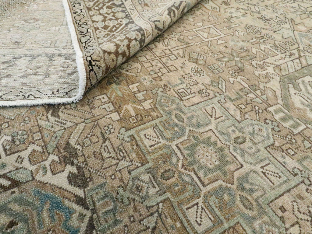 Vintage Persian Karajeh Room Size Carpet, No.28797 - Galerie Shabab