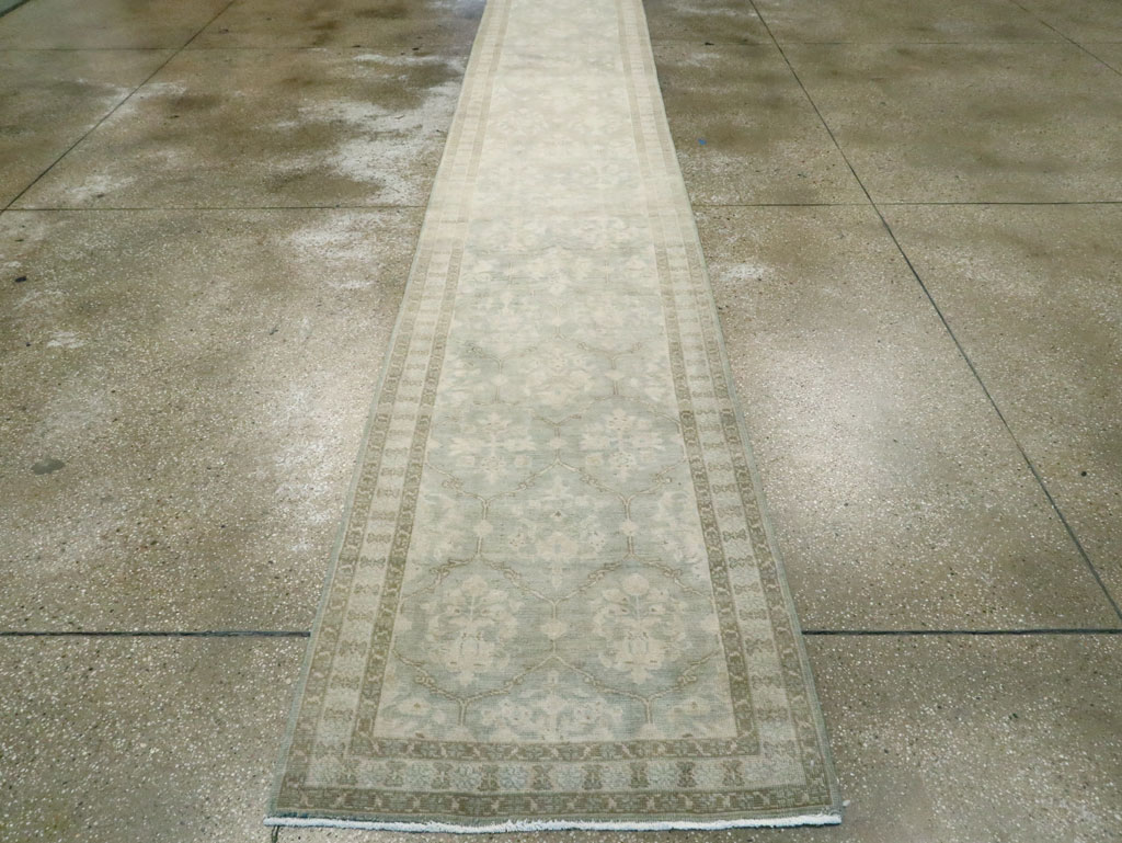 Vintage Persian Mahal Long Runner, No.28799 - Galerie Shabab