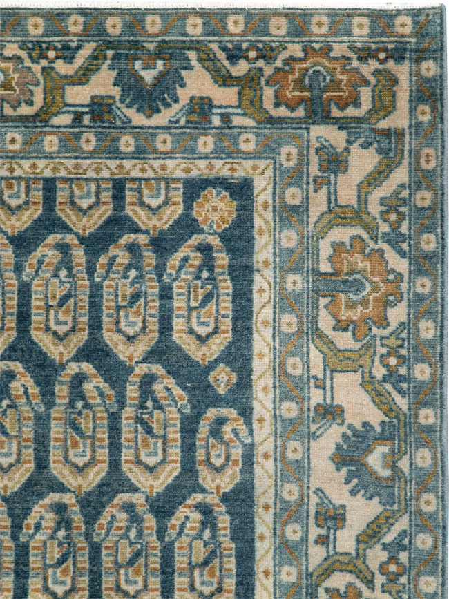 Vintage Persian Malayer Accent Rug, No.28808 - Galerie Shabab