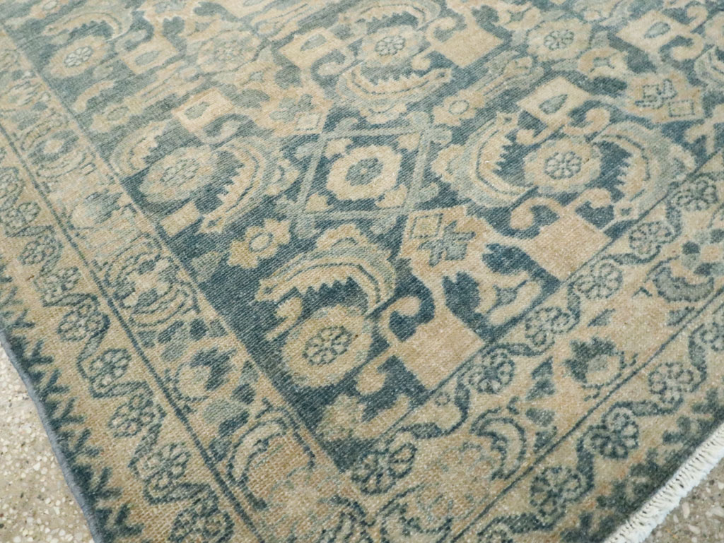 Vintage Persian Malayer Gallery Rug, No.28810 - Galerie Shabab