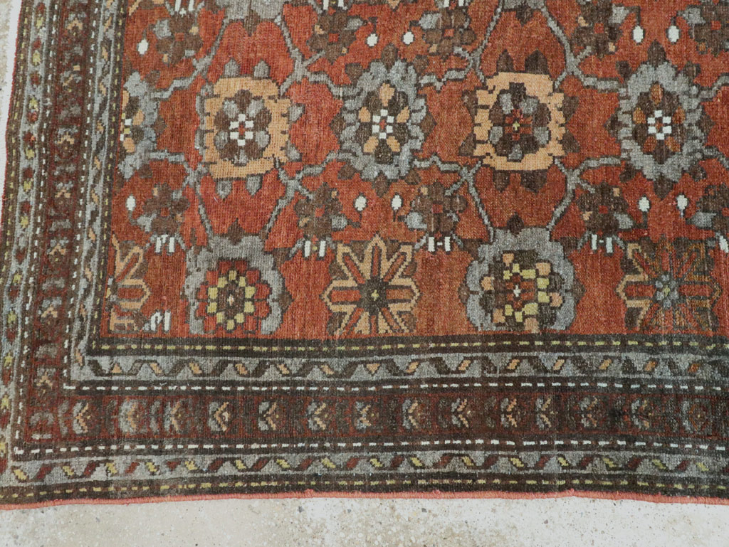 Vintage Persian Malayer Gallery Rug, No.28811 - Galerie Shabab