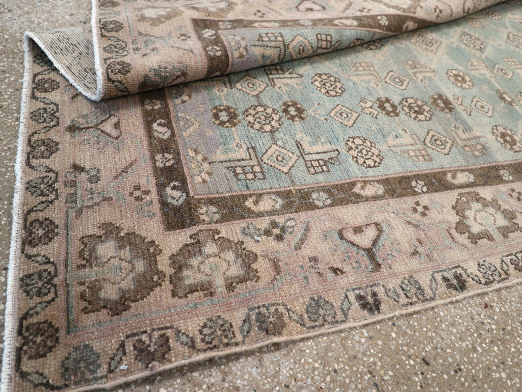 Vintage Persian Malayer Gallery Rug, No.28815 - Galerie Shabab